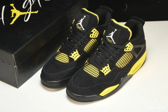 version Retro 4  Air Jordan Thunder DH6927-017 (2023) DH6927-017 1010